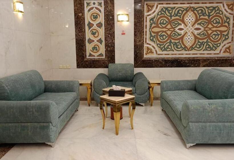 فندق الخلفاء الذهبي