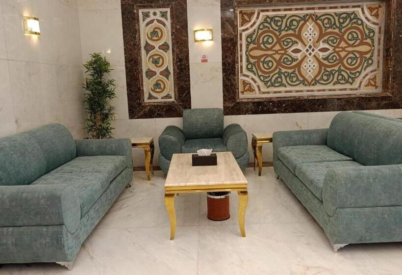 فندق الخلفاء الذهبي