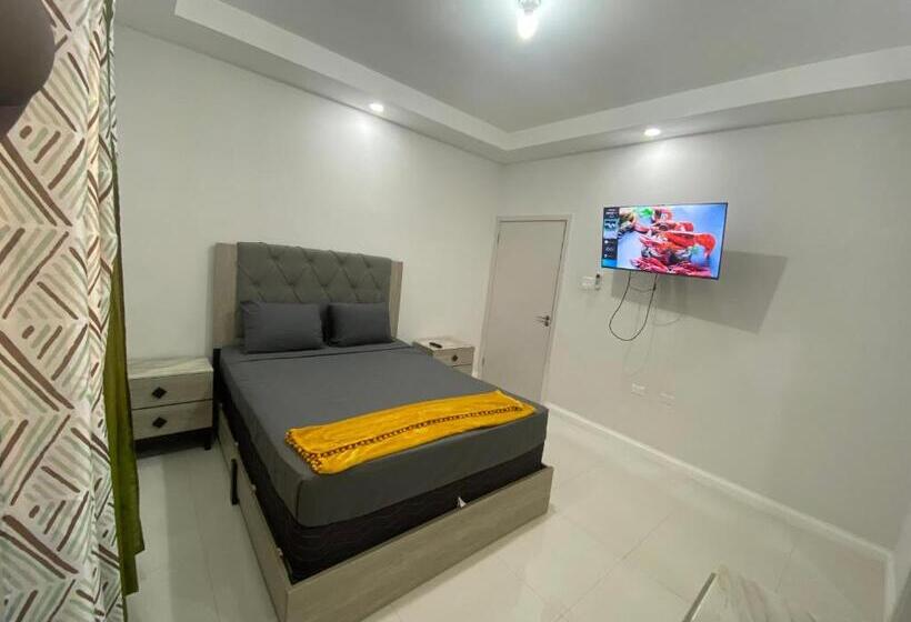 تختخواب و صبحانه Chateau Charme