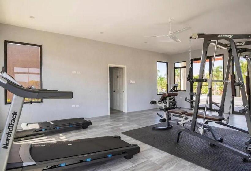 تختخواب و صبحانه Chateau Charme