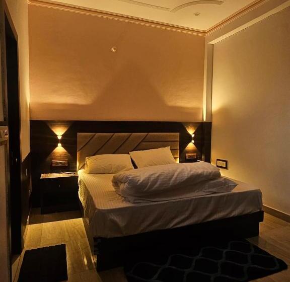 בית מלון כפרי Divine Place