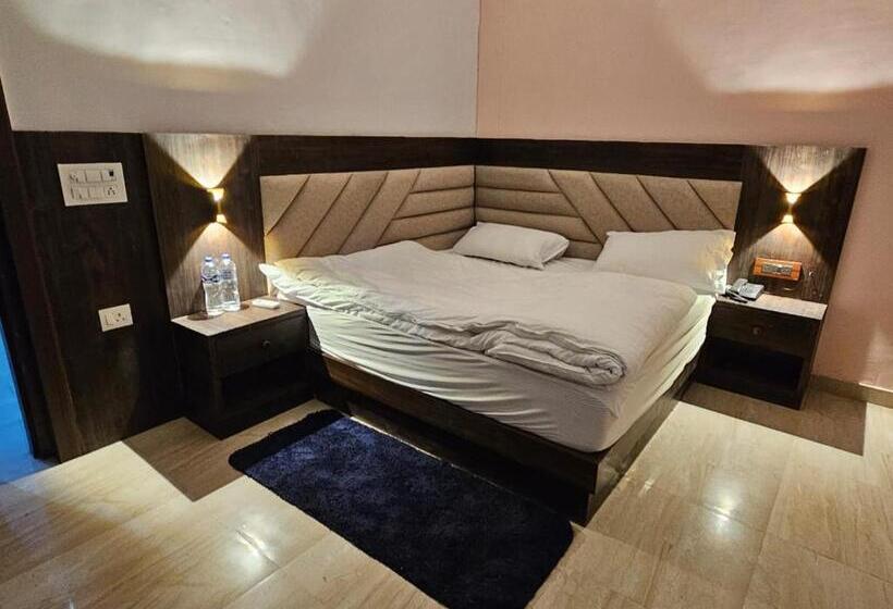 בית מלון כפרי Divine Place