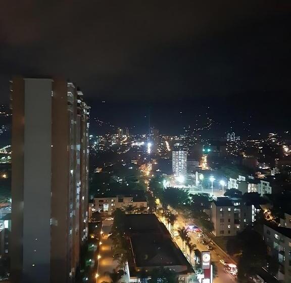 酒店 Emporium Piso 12 Bello