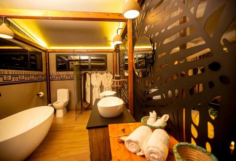 בית מלון כפרי Escarpment Serengeti Luxury Camp