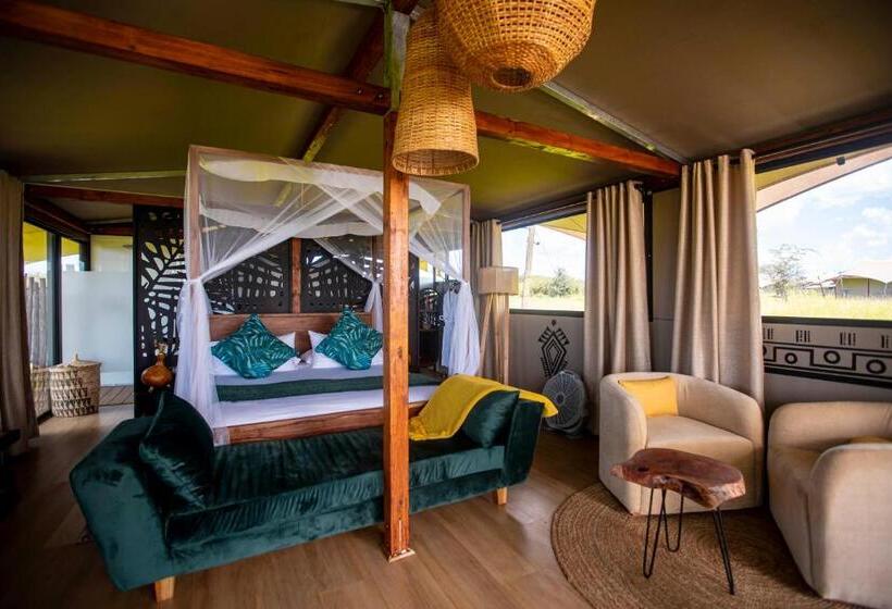 בית מלון כפרי Escarpment Serengeti Luxury Camp