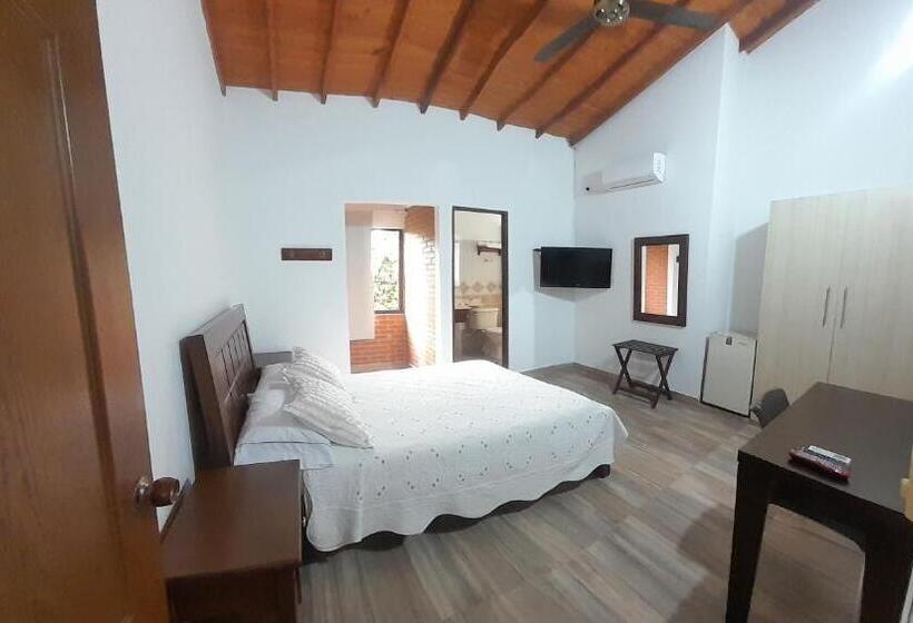 Hotel Frutas Del Lago