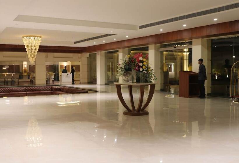 Hotel Gulmohar Royals