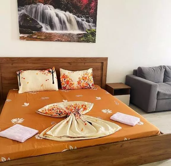 Hotelli Infinity Plaza