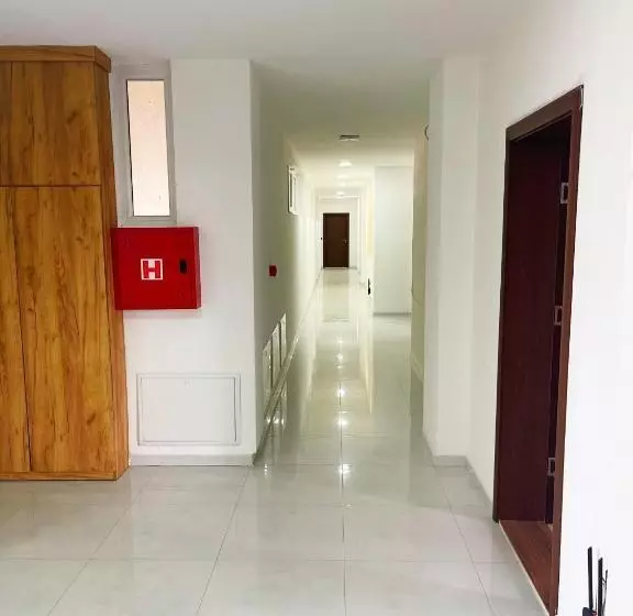 Hotelli Infinity Plaza