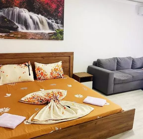 Hotelli Infinity Plaza