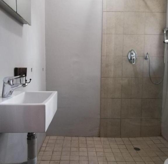 膳宿费 Esibayeni Guesthouse