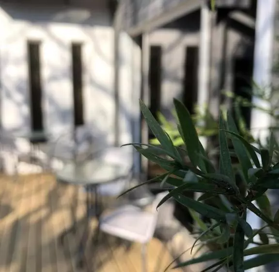 Majatalo Esibayeni Guesthouse