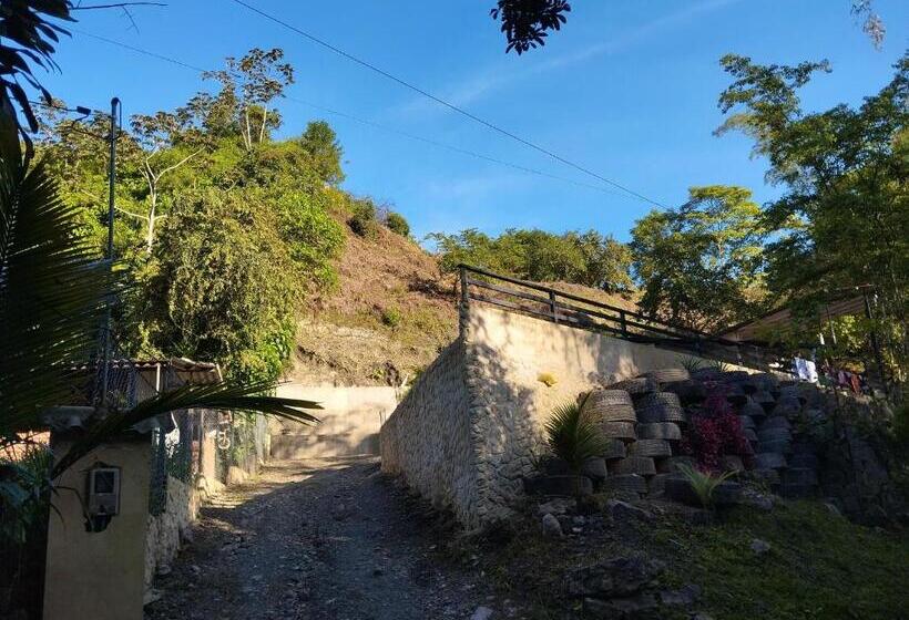 Пансион Hostel No Glam Boutique