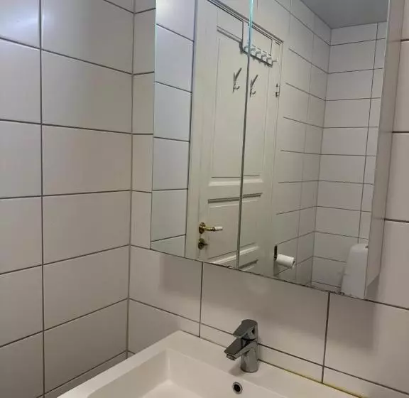 پانسیون Royal Imperial Suites