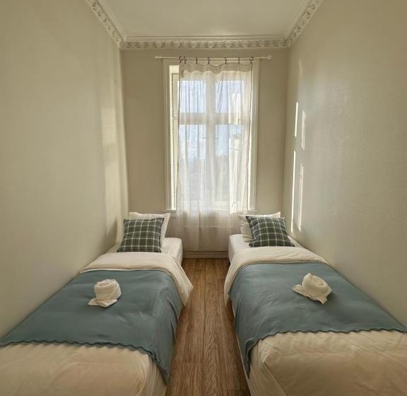 Pensão Royal Imperial Suites