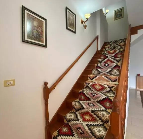 ペンション Stonetale Garden Guesthouse