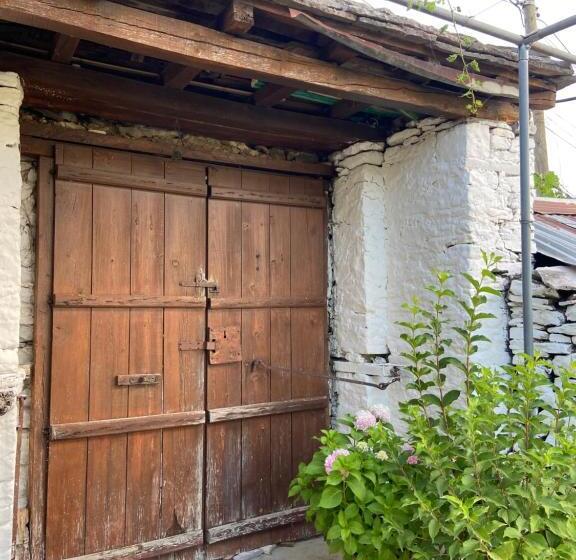 پانسیون Stonetale Garden Guesthouse