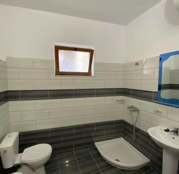 ペンション Stonetale Garden Guesthouse