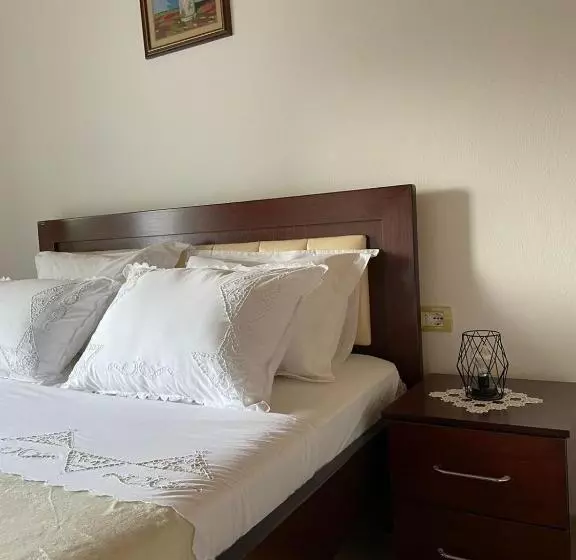 ペンション Stonetale Garden Guesthouse