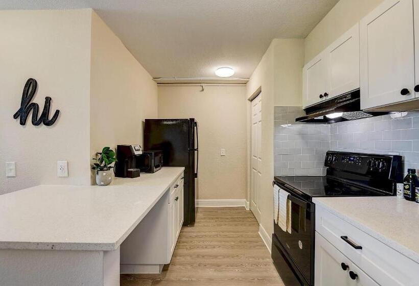 The Wayland Apartments By Barsala