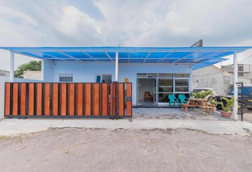 Urbanview Hotel 3m Syariah