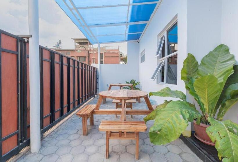 Urbanview Hotel 3m Syariah