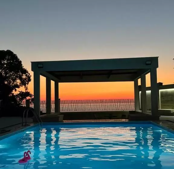 Villa Sunlight