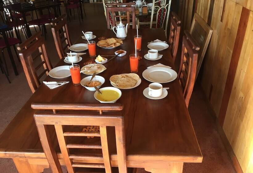 Bed and Breakfast Polo Region Rest Inn