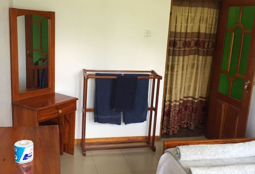 Bed and Breakfast Polo Region Rest Inn