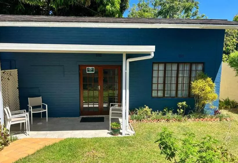 ベッドアンドブレックファースト Whalesong Guest House
