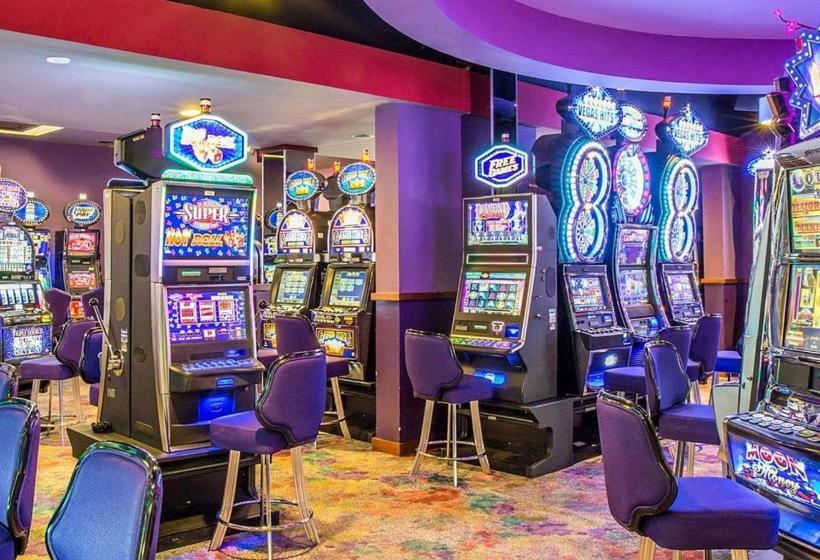 La Cabana Beach Resort & Casino