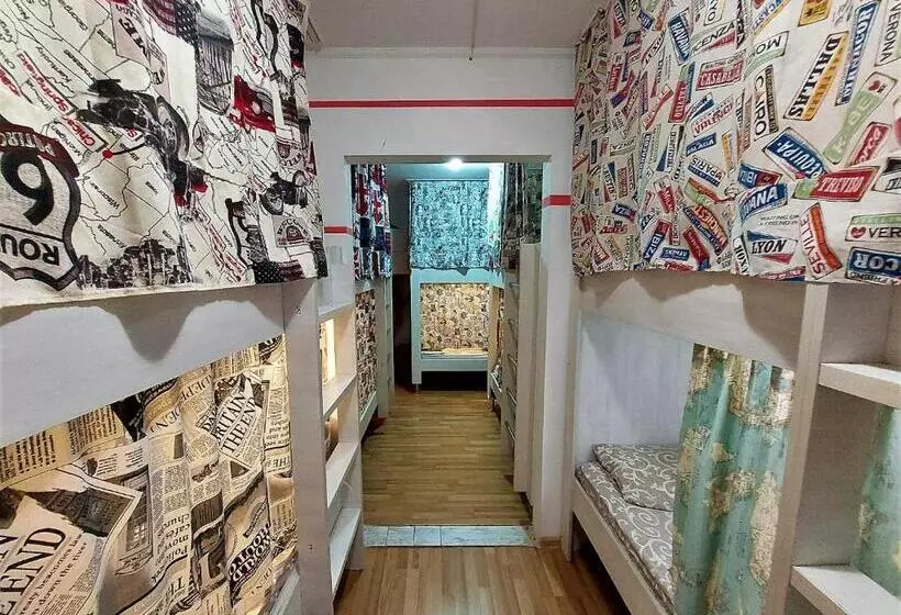 Hostel Amazing Ionika Centercity