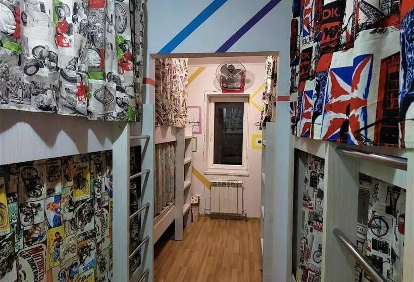 Hostel Amazing Ionika Centercity