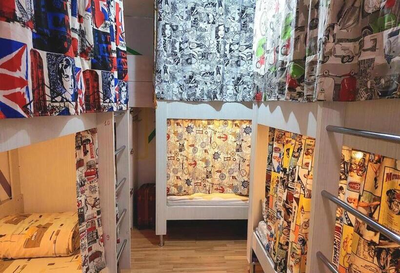 Hostel Amazing Ionika Centercity