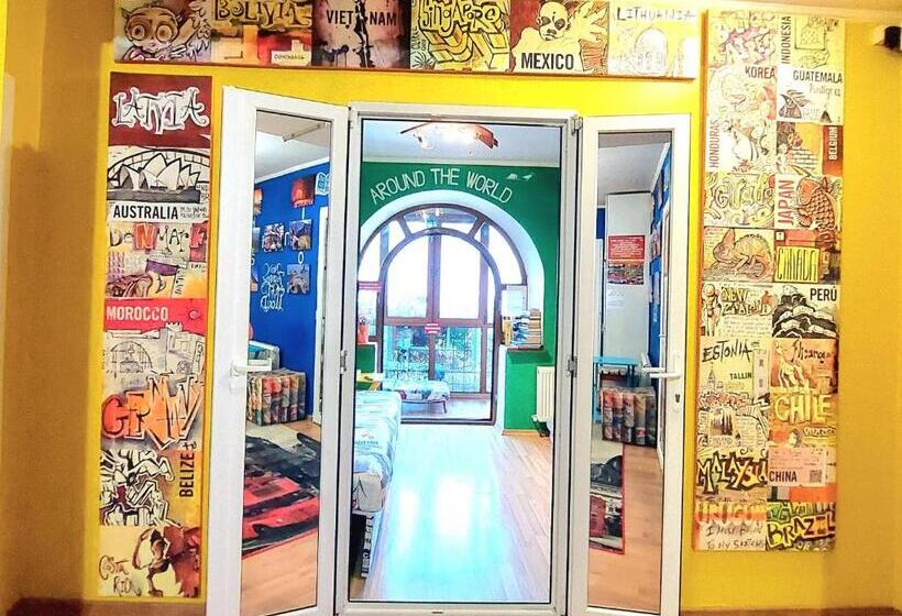 Hostel Amazing Ionika Centercity