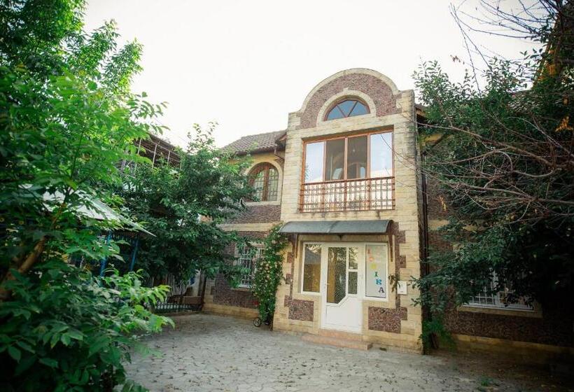 Hostel Amazing Ionika Centercity