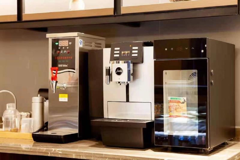 호텔 Hanting Zibo Lutai Avenue