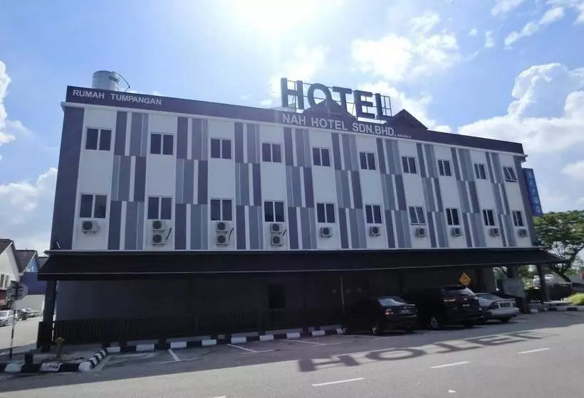 Hotelli Nah
