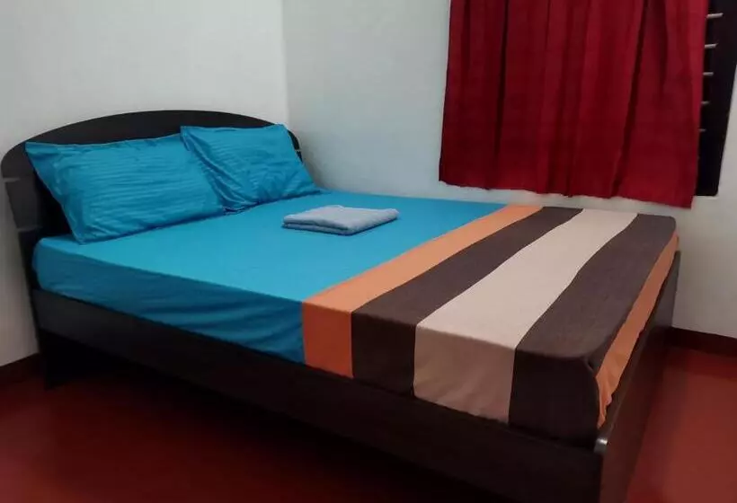 ホテル Nallur Holidays Inn