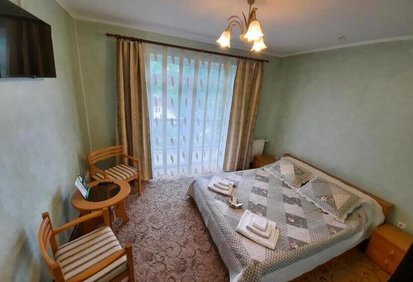 בית מלון כפרי Tsvit Paporoti