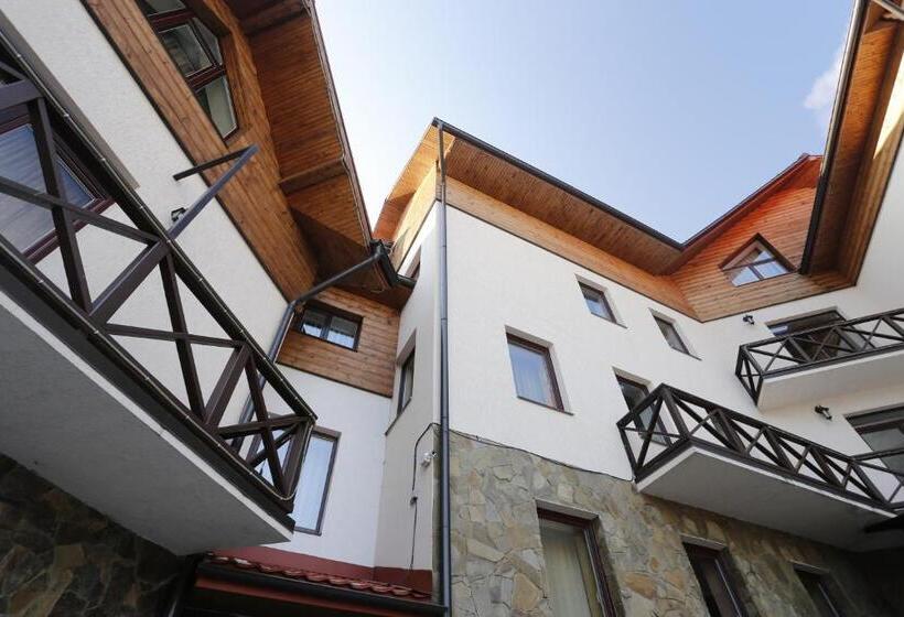 בית מלון כפרי Tsvit Paporoti