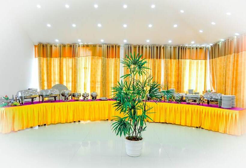 ホテル The Valampuri