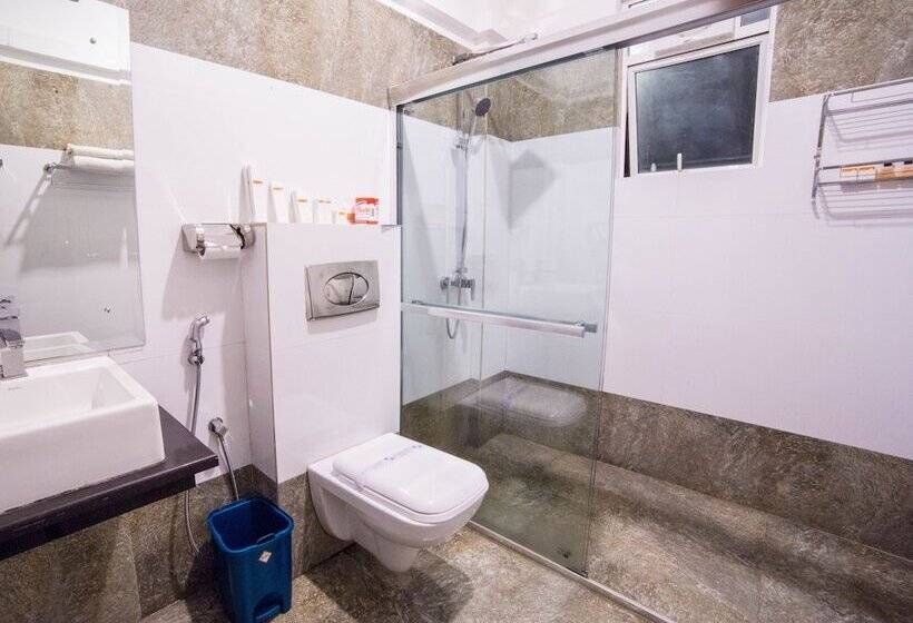 ホテル The Valampuri