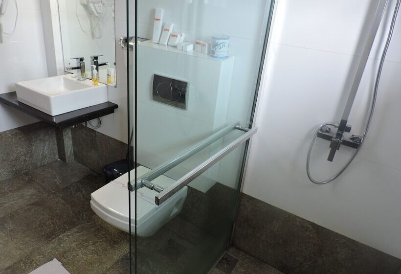 ホテル The Valampuri