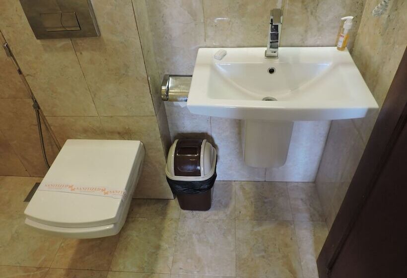 ホテル The Valampuri