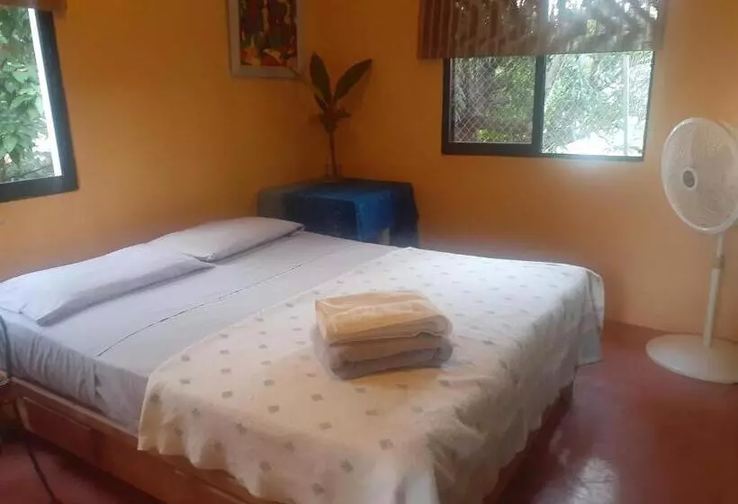 La Hacienda Hostel