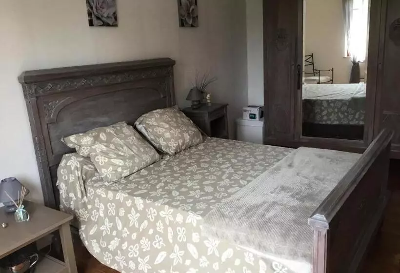 Aamiaismajoitus (B&B) Villa Isadra