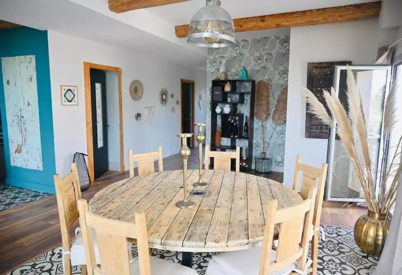 ベッドアンドブレックファースト Wine Spa Occitanie