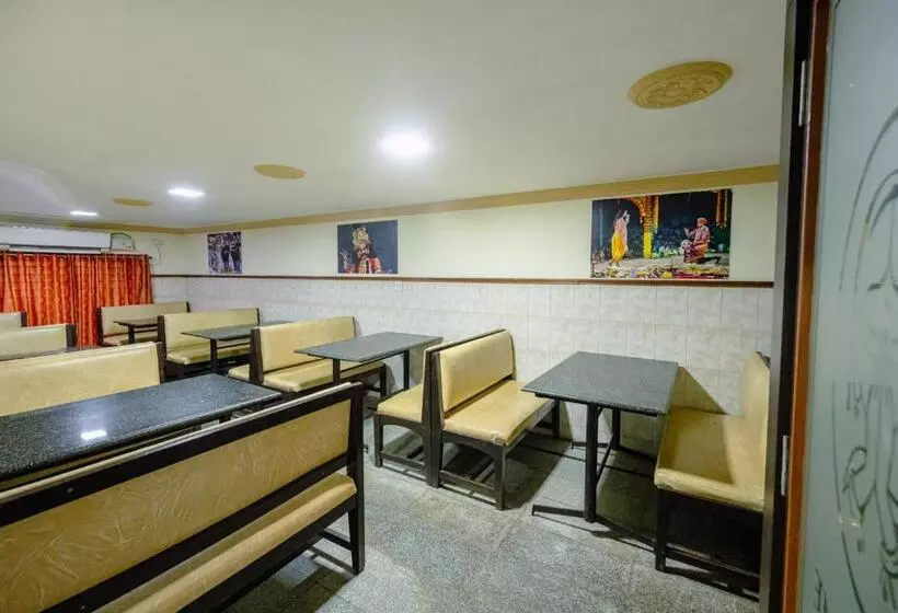 Hotelli Durga International