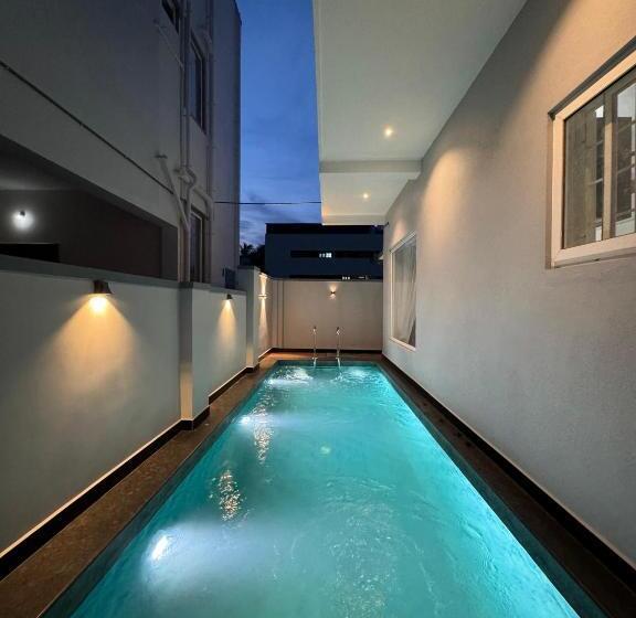 בית מלון כפרי Lavish Homestay